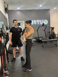 personal trainer Miracle Mile Los Angeles Virtuo Personal Training